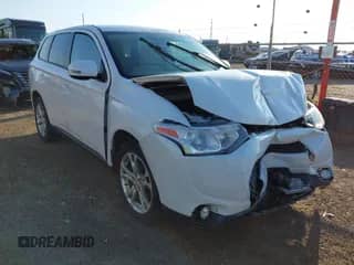2014 Mitsubishi Outlander SE с VIN JA4AD3A30EZ019082, выставлен на аукционе IAAI как лот 43006085 с пробегом 116 172 миль миль и . История ставок и продаж доступна на DreamBid. Изображение 1.