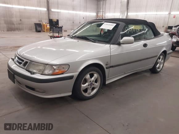 ✅ 2001 Saab 9-3 SE • VIN: YS3DF78K417004150 • Lot: 43018489. Wystawiony na IAAI z przebiegiem 127 483 mil. Bezpłatny archiwum sprzedaży aukcyjnych z USA i szczegółowy raport historii pojazdu na DreamBid. Zdjęcie 2.