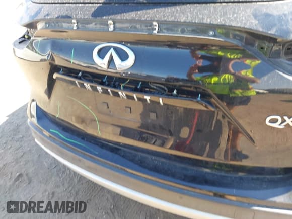 ✅ 2019 Infiniti QX50 Luxe • VIN: 3PCAJ5M32KF106229 • Lot: 41775874. Wystawiony na IAAI z przebiegiem 88 875 mil. Bezpłatny archiwum sprzedaży aukcyjnych z USA i szczegółowy raport historii pojazdu na DreamBid. Zdjęcie 18.