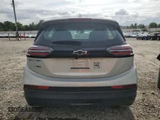 ✅ 2023 Chevrolet Bolt EV 1LT • VIN: 1G1FW6S07P4117112 • Lot: 71765754. Wystawiony na Copart z przebiegiem 15 012 mil. Bezpłatny archiwum sprzedaży aukcyjnych z USA i szczegółowy raport historii pojazdu na DreamBid. Zdjęcie 6.