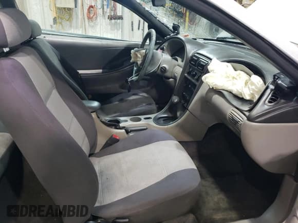 ✅ 2002 Ford Mustang Standard • VIN: 1FAFP40432F106903 • Lot: 55350025. Listed on Copart with 253,395 mi. Free auction sales archive from the USA and detailed vehicle history report at DreamBid. Image 7.