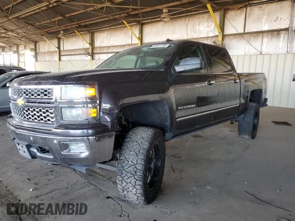 ✅ 2015 Chevrolet Silverado 1500 LTZ • VIN: 3GCUKSEJ7FG328089 • Lot: 52031135. Wystawiony na Copart z przebiegiem 146 614 mil. Bezpłatny archiwum sprzedaży aukcyjnych z USA i szczegółowy raport historii pojazdu na DreamBid. Zdjęcie 1.