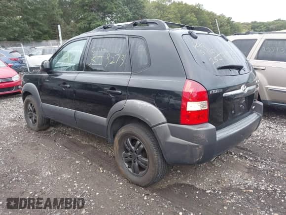 2006 Hyundai Tucson GLS с VIN KM8JN72D86U311168, выставлен на аукционе IAAI как лот 43254193 с пробегом Не указан миль и . История ставок и продаж доступна на DreamBid. Изображение 3.