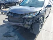 ✅ 2016 Honda CR-V SE • VIN: 2HKRM3H41GH563804 • Лот: 43655170. Опубликован ранее на IAAI с пробегом 100 102 миль. Бесплатный доступ к архиву аукционных продаж из США и подробный отчёт об истории автомобиля на DreamBid. Изображение 6.