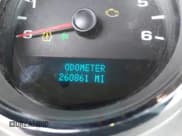 ✅ 2007 Chevrolet Silverado 2500HD 1LT • VIN: 1GCHK23K17F554354 • Lot: 43654730. Wystawiony na IAAI z przebiegiem 260 861 mil. Bezpłatny archiwum sprzedaży aukcyjnych z USA i szczegółowy raport historii pojazdu na DreamBid. Zdjęcie 15.