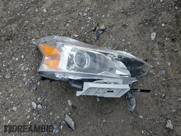 ✅ 2014 Nissan Altima 2.5 • VIN: 1N4AL3AP1EC403473 • Lot: 92904985. Listed on Copart with 147,460 mi. Free auction sales archive from the USA and detailed vehicle history report at DreamBid. Image 12.