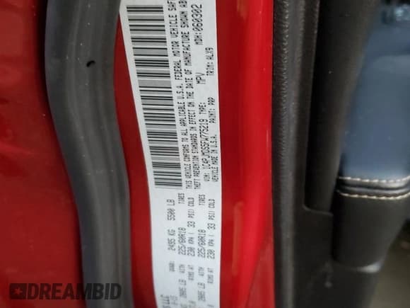 ✅ 2015 Jeep Cherokee Limited • VIN: 1C4PJMDS5FW775219 • Lot: 91093055. Wystawiony na Copart z przebiegiem Nie podano. Bezpłatny archiwum sprzedaży aukcyjnych z USA i szczegółowy raport historii pojazdu na DreamBid. Zdjęcie 13.