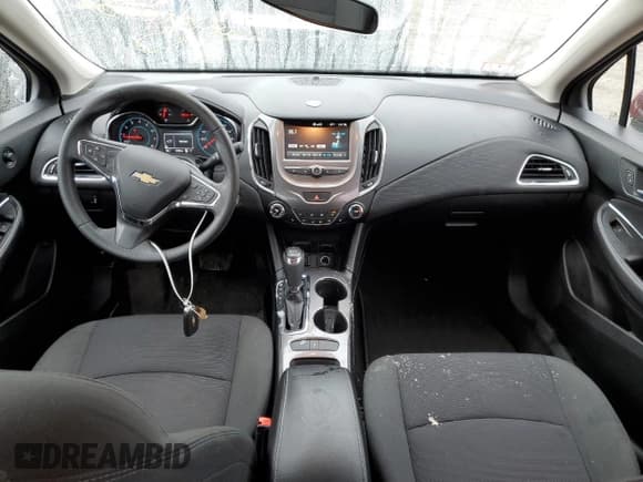 ✅ 2017 Chevrolet Cruze LT • VIN: 1G1BE5SM9H7155682 • Lot: 44431073. Listed on Copart with 61,285 mi. Free auction sales archive from the USA and detailed vehicle history report at DreamBid. Image 8.