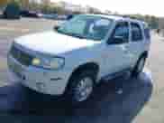 2005 Mercury Mariner Luxury z VIN 4M2CU56165DJ21267, wystawiony jako IAAI lot #41934003 z przebiegiem Nie podano mil oraz . Historia ofert i sprzedaży dostępna na DreamBid. Obrazek 2.