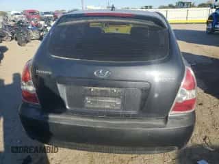 ✅ 2011 Hyundai Accent GS • VIN: KMHCM3AC6BU192365 • Lot: 77964144. Wystawiony na Copart z przebiegiem 201 827 mil mil. Skorzystaj z bezpłatnego archiwum sprzedaży aukcyjnych z USA i zobacz szczegółowy raport historii pojazdu na DreamBid. Zdjęcie 6.