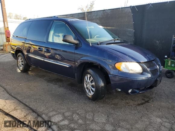 ✅ 2004 Dodge Caravan SXT • VIN: 2D4GP44L04R519540 • Lot: 86651335. Listed on Copart with 181,657 mi. Free auction sales archive from the USA and detailed vehicle history report at DreamBid. Image 4.