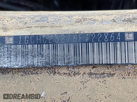 ✅ 2006 Chevrolet Silverado 2500HD LT1 • VIN: 1GCHC23276F122864 • Лот: 71861745. Опубликован ранее на Copart с пробегом Не указан. Бесплатный доступ к архиву аукционных продаж из США и подробный отчёт об истории автомобиля на DreamBid. Изображение 12.