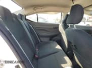 ✅ 2025 Nissan Versa S • VIN: 3N1CN8DV9SL867621 • Лот: 84240595. Опубликован ранее на Copart с пробегом 7 374 миль. Бесплатный доступ к архиву аукционных продаж из США и подробный отчёт об истории автомобиля на DreamBid. Изображение 10.