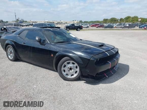✅ 2020 Dodge Challenger R/T Scat Pack • VIN: 2C3CDZFJ2LH203577 • Lot: 37903022. Wystawiony na IAAI z przebiegiem 34 272 mil. Bezpłatny archiwum sprzedaży aukcyjnych z USA i szczegółowy raport historii pojazdu na DreamBid. Zdjęcie 1.