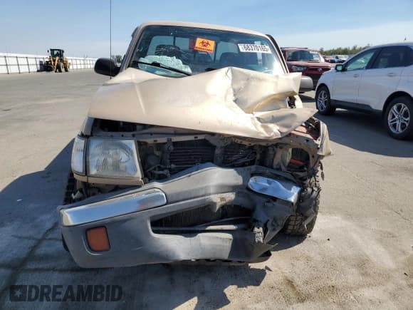 ✅ 2000 Toyota Tacoma PreRunner • VIN: 4TASM92N4YZ669482 • Lot: 68370165. Listed on Copart with 197,869 mi. Free auction sales archive from the USA and detailed vehicle history report at DreamBid. Image 5.