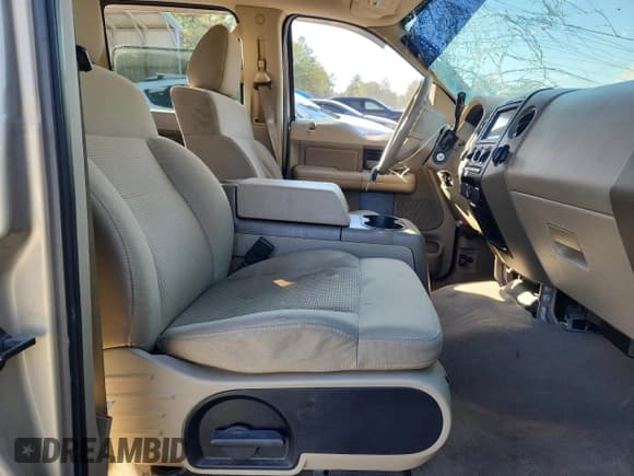 ✅ 2007 Ford F-150 XLT • VIN: 1FTPW14V27FA67019 • Лот: 90917115. Опубликован ранее на Copart с пробегом 258 592 миль. Бесплатный доступ к архиву аукционных продаж из США и подробный отчёт об истории автомобиля на DreamBid. Изображение 7.