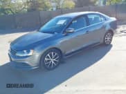 ✅ 2018 Volkswagen Jetta SE • VIN: 3VWDB7AJ9JM228389 • Лот: 43443824. Опубликован ранее на IAAI с пробегом 70 467 миль. Бесплатный доступ к архиву аукционных продаж из США и подробный отчёт об истории автомобиля на DreamBid. Изображение 17.