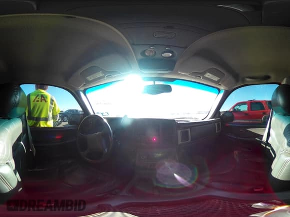 ✅ 1999 GMC Sierra 1500 SLE • VIN: 1GTEK19T8XZ512050 • Лот: 41663198. Опубликован ранее на IAAI с пробегом 183 266 миль. Бесплатный доступ к архиву аукционных продаж из США и подробный отчёт об истории автомобиля на DreamBid. Изображение 18.