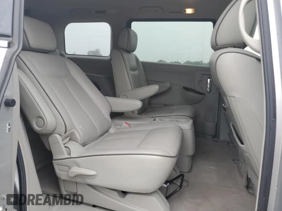 ✅ 2013 Nissan Quest SL • VIN: JN8AE2KP6D9064190 • Лот: 81666905. Опубликован ранее на Copart с пробегом 85 947 миль. Бесплатный доступ к архиву аукционных продаж из США и подробный отчёт об истории автомобиля на DreamBid. Изображение 11.