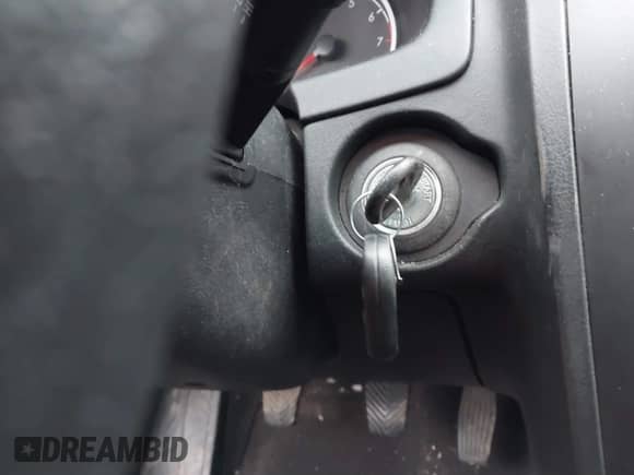 2008 Hyundai Tiburon GS z VIN KMHHM66D08U268552, wystawiony jako IAAI lot #41729193 z przebiegiem 88 939 mil mil oraz . Historia ofert i sprzedaży dostępna na DreamBid. Obrazek 11.