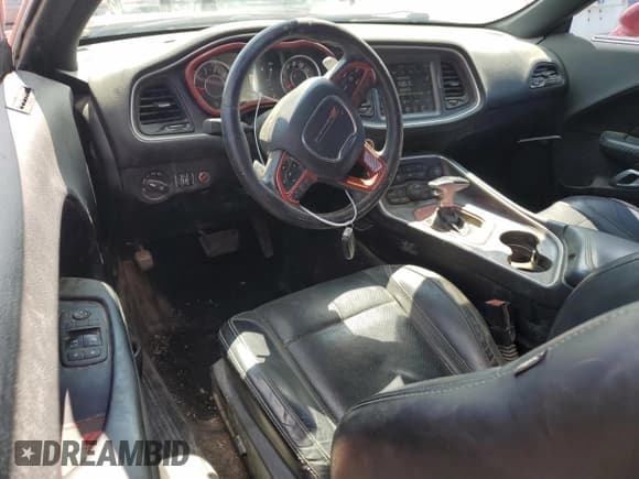 ✅ 2015 Dodge Challenger R/T Plus • VIN: 2C3CDZBTXFH889069 • Lot: 63397564. Wystawiony na Copart z przebiegiem 126 015 mil. Bezpłatny archiwum sprzedaży aukcyjnych z USA i szczegółowy raport historii pojazdu na DreamBid. Zdjęcie 8.