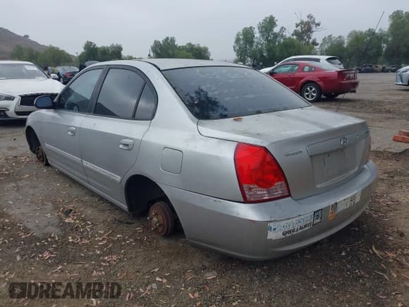 ✅ 2004 Hyundai Elantra GLS • VIN: KMHDN46D94U824707 • Lot: 42460287. Wystawiony na IAAI z przebiegiem 166 360 mil. Bezpłatny archiwum sprzedaży aukcyjnych z USA i szczegółowy raport historii pojazdu na DreamBid. Zdjęcie 3.