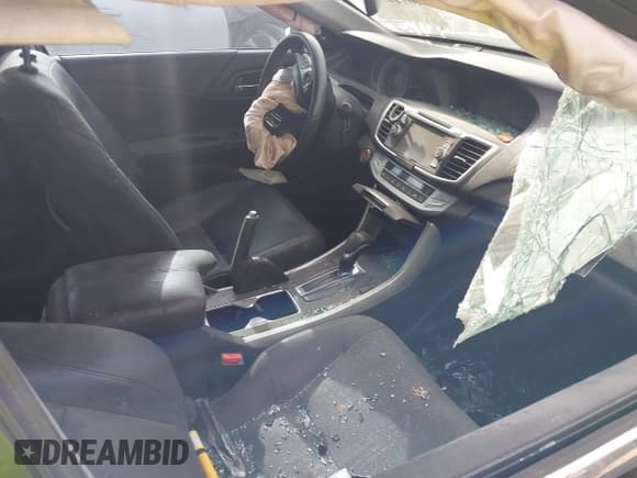 ✅ 2015 Honda Accord EX-L • VIN: 1HGCR2F83FA159370 • Lot: 39144513. Listed on IAAI with 153,349 mi. Free auction sales archive from the USA and detailed vehicle history report at DreamBid. Image 5.