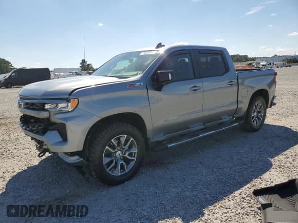 ✅ 2024 Chevrolet Silverado 1500 RST • VIN: 1GCUDEED9RZ261862 • Лот: 71526025. Опубликован ранее на Copart с пробегом 13 692 миль. Бесплатный доступ к архиву аукционных продаж из США и подробный отчёт об истории автомобиля на DreamBid. Изображение 1.