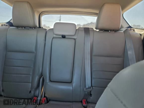 ✅ 2015 Ford Escape Titanium • VIN: 1FMCU0J98FUC32373 • Lot: 94688845. Wystawiony na Copart z przebiegiem 154 096 mil. Bezpłatny archiwum sprzedaży aukcyjnych z USA i szczegółowy raport historii pojazdu na DreamBid. Zdjęcie 10.