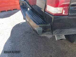 ✅ 2002 Cadillac Escalade • VIN: 1GYEK63NX2R225996 • Lot: 43477351. Wystawiony na IAAI z przebiegiem 303 874 mil. Bezpłatny archiwum sprzedaży aukcyjnych z USA i szczegółowy raport historii pojazdu na DreamBid. Zdjęcie 6.