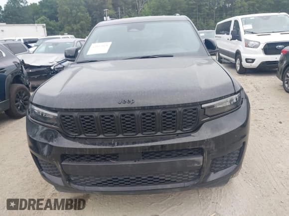 ✅ 2024 Jeep Grand Cherokee Altitude • VIN: 1C4RJKAG5R8515120 • Lot: 42937019. Listed on IAAI with 53,485 mi. Free auction sales archive from the USA and detailed vehicle history report at DreamBid. Image 12.