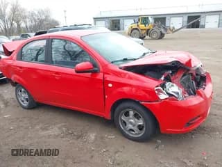 ✅ 2008 Chevrolet Aveo LS • VIN: KL1TD56618B052786 • Lot: 40890445. Wystawiony na IAAI z przebiegiem 164 714 mil. Bezpłatny archiwum sprzedaży aukcyjnych z USA i szczegółowy raport historii pojazdu na DreamBid. Zdjęcie 1.