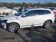 ✅ 2017 Volvo XC60 Inscription • VIN: YV440MDUXH2038967 • Лот: 43737642. Опубликован ранее на IAAI с пробегом 66 997 миль. Бесплатный доступ к архиву аукционных продаж из США и подробный отчёт об истории автомобиля на DreamBid. Изображение 15.