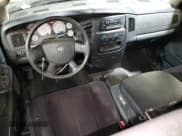 ✅ 2004 Dodge 2500 SLT • VIN: 3D7KU28D14G177678 • Lot: 89506605. Wystawiony na Copart z przebiegiem 174 608 mil. Bezpłatny archiwum sprzedaży aukcyjnych z USA i szczegółowy raport historii pojazdu na DreamBid. Zdjęcie 8.