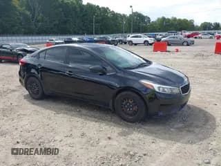 ✅ 2017 Kia Forte LX • VIN: 3KPFK4A73HE069341 • Lot: 42975926. Wystawiony na IAAI z przebiegiem 206 336 mil. Bezpłatny archiwum sprzedaży aukcyjnych z USA i szczegółowy raport historii pojazdu na DreamBid. Zdjęcie 1.