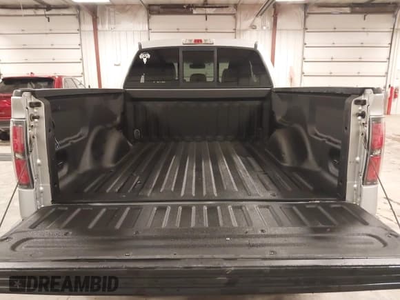 ✅ 2013 Ford F-150 XL • VIN: 1FTFX1EFXDKD64980 • Лот: 42163325. Опубликован ранее на IAAI с пробегом 149 651 миль. Бесплатный доступ к архиву аукционных продаж из США и подробный отчёт об истории автомобиля на DreamBid. Изображение 18.