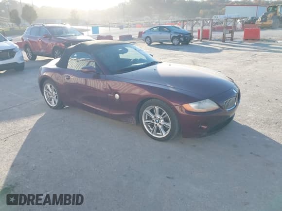✅ 2003 BMW Z4 3.0i • VIN: 4USBT53463LU05045 • Lot: 43638383. Listed on IAAI with 182,168 mi. Free auction sales archive from the USA and detailed vehicle history report at DreamBid. Image 1.