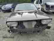 2013 Dodge Challenger R/T Plus z VIN 2C3CDYBT9DH629107, wystawiony jako Copart lot #62844584 z przebiegiem 121 108 mil mil oraz Szkoda całkowita • Salvage title. Historia ofert i sprzedaży dostępna na DreamBid. Obrazek 5.
