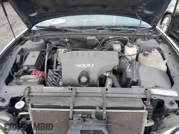 ✅ 2002 Buick Park Avenue • VIN: 1G4CW54K524151850 • Лот: 90893735. Опубликован ранее на Copart с пробегом Не указан. Бесплатный доступ к архиву аукционных продаж из США и подробный отчёт об истории автомобиля на DreamBid. Изображение 11.