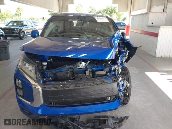 ✅ 2020 Mitsubishi Outlander ES • VIN: JA4AP3AU8LU029885 • Lot: 42730315. Listed on IAAI with 33,216 mi. Free auction sales archive from the USA and detailed vehicle history report at DreamBid. Image 12.