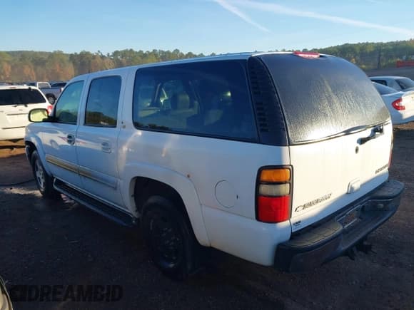 ✅ 2005 Chevrolet Suburban LT • VIN: 3GNEC16Z15G141971 • Lot: 43600392. Wystawiony na IAAI z przebiegiem 222 768 mil. Bezpłatny archiwum sprzedaży aukcyjnych z USA i szczegółowy raport historii pojazdu na DreamBid. Zdjęcie 3.