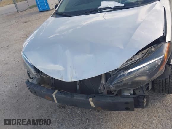 ✅ 2017 Toyota Corolla LE • VIN: 5YFBURHE5HP657198 • Лот: 43263622. Опубликован ранее на IAAI с пробегом 154 544 миль. Бесплатный доступ к архиву аукционных продаж из США и подробный отчёт об истории автомобиля на DreamBid. Изображение 6.