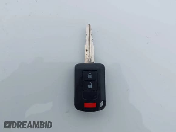 ✅ 2019 Mitsubishi Eclipse Cross ES • VIN: JA4AT3AA9KZ030577 • Лот: 43794365. Опубликован ранее на IAAI с пробегом 66 214 миль. Бесплатный доступ к архиву аукционных продаж из США и подробный отчёт об истории автомобиля на DreamBid. Изображение 11.