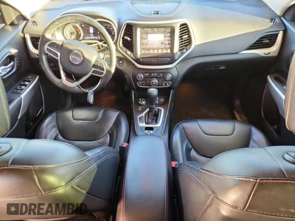 ✅ 2017 Jeep Cherokee Trailhawk L Plus • VIN: 1C4PJMBS8HD238619 • Lot: 89864485. Listed on Copart with 129,378 mi. Free auction sales archive from the USA and detailed vehicle history report at DreamBid. Image 8.