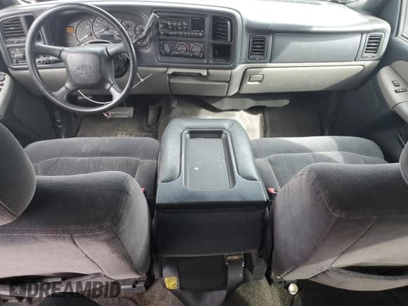 ✅ 2002 Chevrolet Tahoe LS • VIN: 1GNEC13V62J309812 • Lot: 64057225. Listed on Copart with 235,314 mi. Free auction sales archive from the USA and detailed vehicle history report at DreamBid. Image 8.