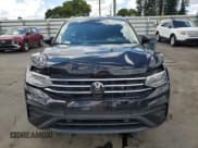 ✅ 2022 Volkswagen Tiguan SE • VIN: 3VV3B7AX6NM117485 • Лот: 82312115. Опубликован ранее на Copart с пробегом 56 170 миль. Бесплатный доступ к архиву аукционных продаж из США и подробный отчёт об истории автомобиля на DreamBid. Изображение 5.