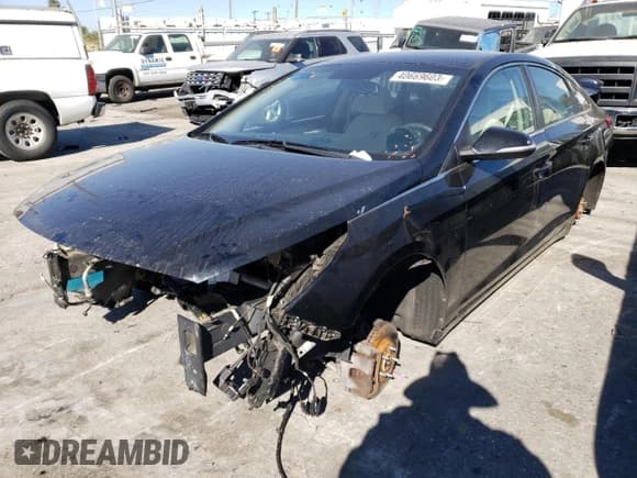 ✅ 2017 Hyundai Sonata SE • VIN: 5NPE24AF4HH584279 • Lot: 40669603. Listed on Copart with Not provided. Free auction sales archive from the USA and detailed vehicle history report at DreamBid. Image 1.