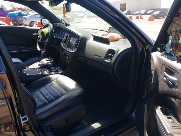 ✅ 2013 Dodge Charger SXT • VIN: 2C3CDXHG8DH603389 • Лот: 43360101. Опубликован ранее на IAAI с пробегом 130 838 миль. Бесплатный доступ к архиву аукционных продаж из США и подробный отчёт об истории автомобиля на DreamBid. Изображение 5.