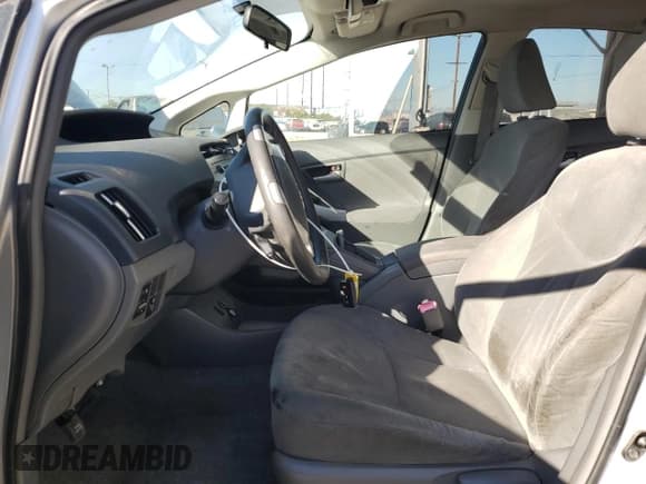 ✅ 2010 Toyota Prius IV • VIN: JTDKN3DU5A0218137 • Lot: 92128225. Wystawiony na Copart z przebiegiem 52 020 mil. Bezpłatny archiwum sprzedaży aukcyjnych z USA i szczegółowy raport historii pojazdu na DreamBid. Zdjęcie 7.