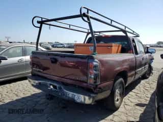 2003 Chevrolet Silverado 1500 LS z VIN 2GCEC19T931387303, wystawiony jako Copart lot #65946904 z przebiegiem Nie podano mil oraz Szkoda całkowita • Salvage title. Historia ofert i sprzedaży dostępna na DreamBid. Obrazek 3.